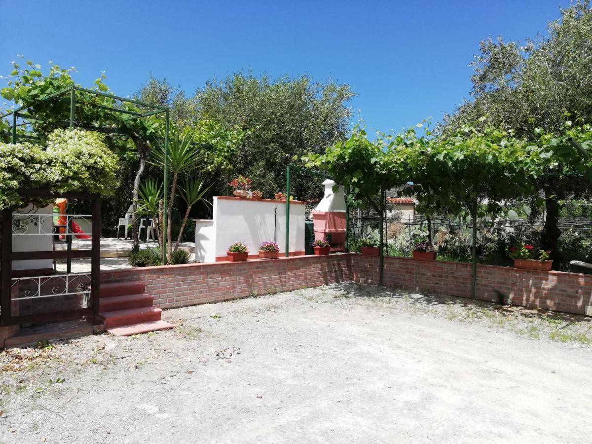 Fabiene Familyholidays Gelsonia Cefalu Exterior photo