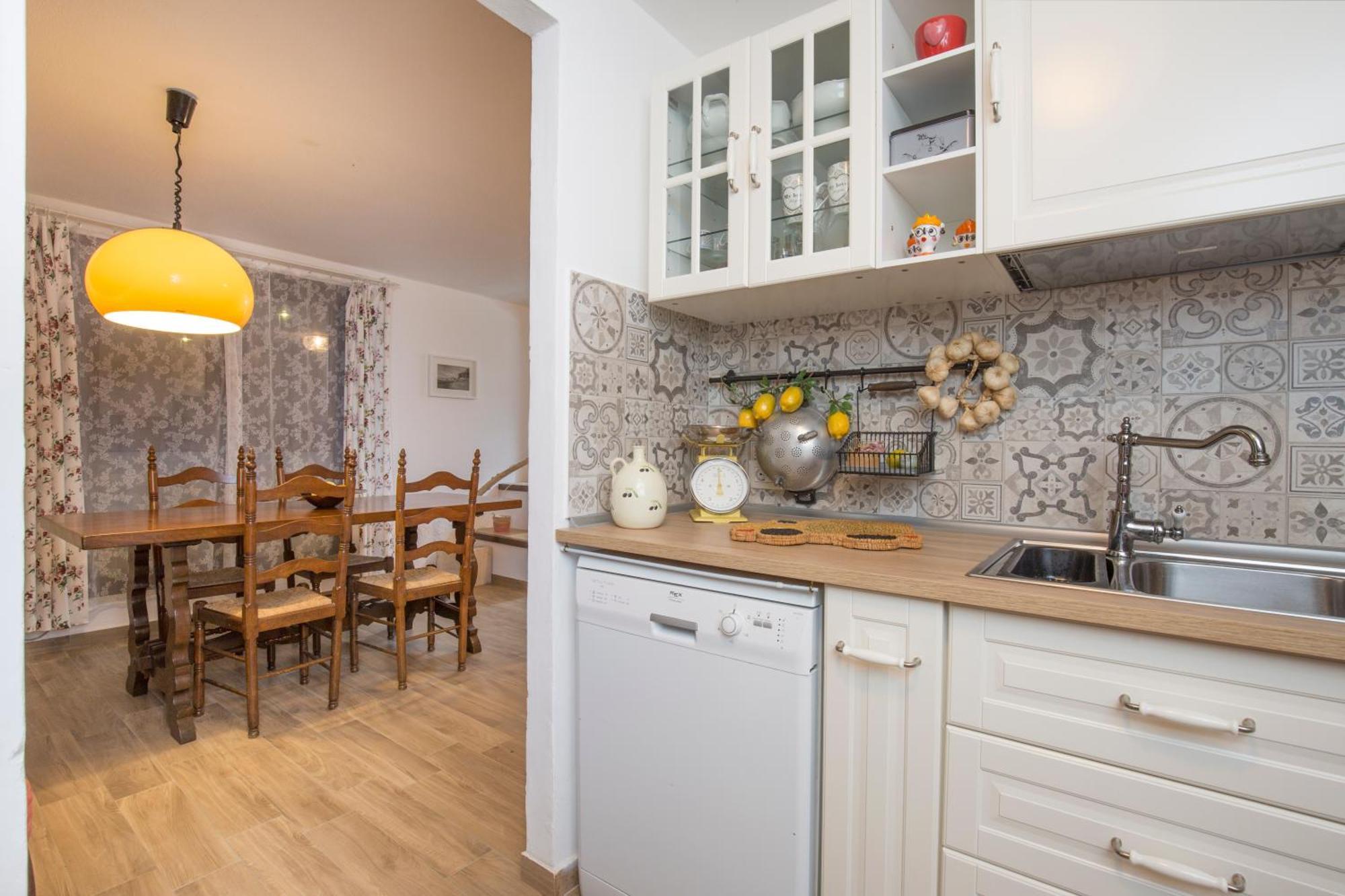 Fabiene Familyholidays Gelsonia Cefalu Exterior photo